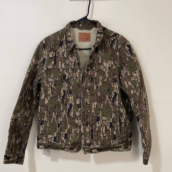Levi’s x Supreme Other - ☀️Sale☀️ Supreme x Levi’s Bark Camo Sherpa Trucker Jacket FW 2013 size large
